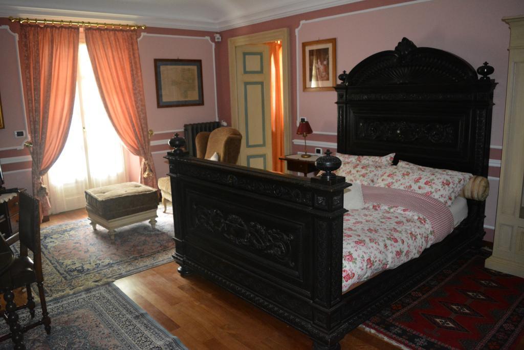 Villa Mirano Bed & Breakfast Piossasco ภายนอก รูปภาพ